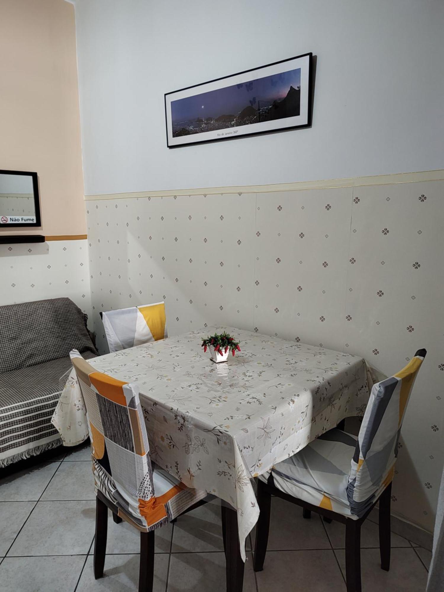 Apto Copacabana Posto 6 Apartemen *