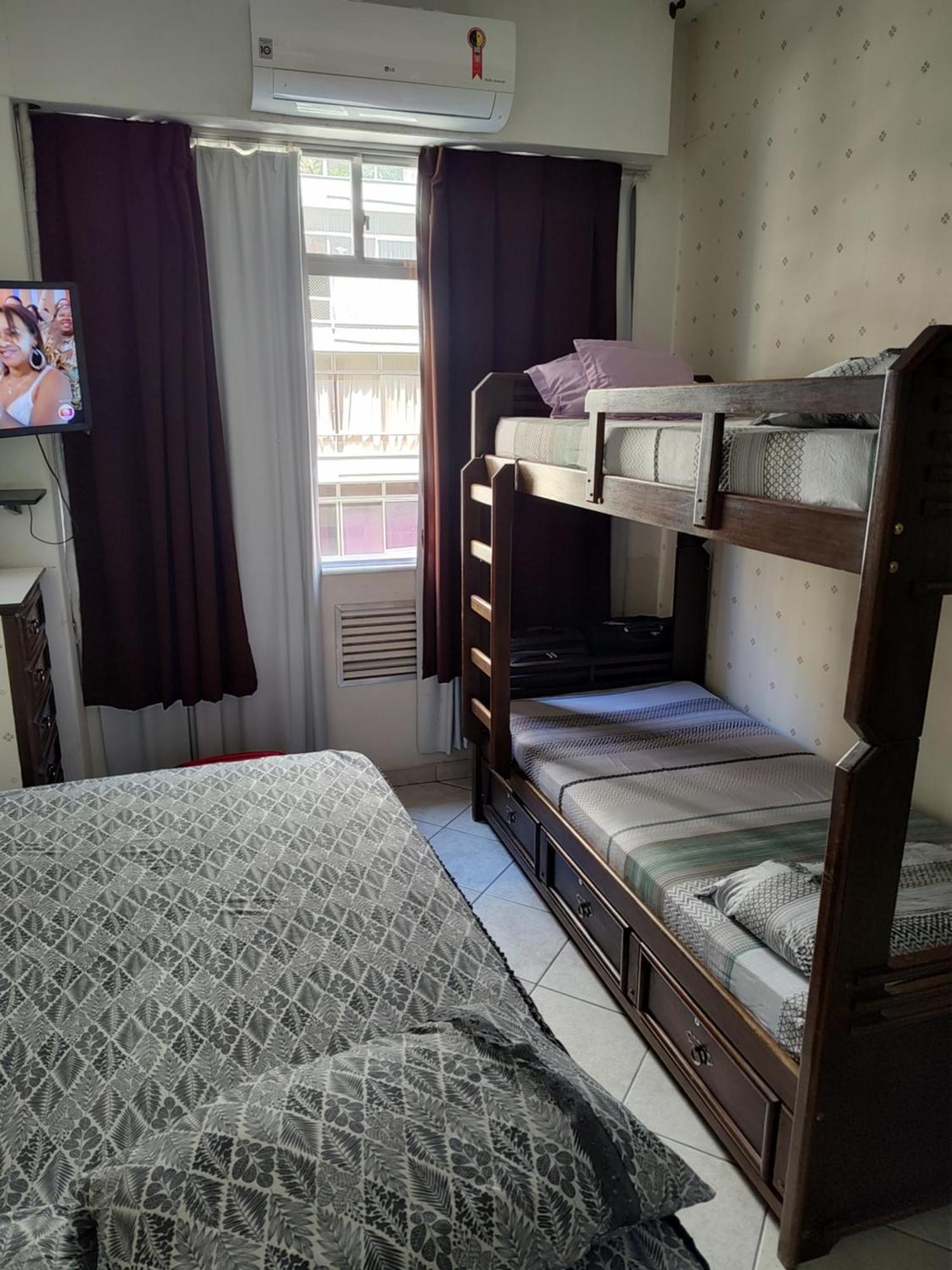 Apto Copacabana Posto 6 Apartemen *